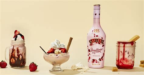 baileys-strawberries-cream-cocktail-recipes-supercall image