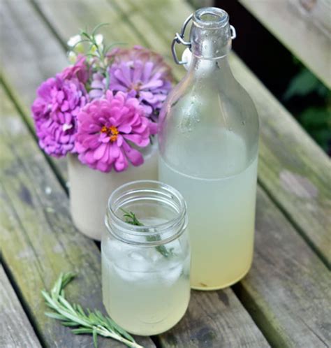 drink-recipe-sparkling-rosemary-limeade-kitchn image