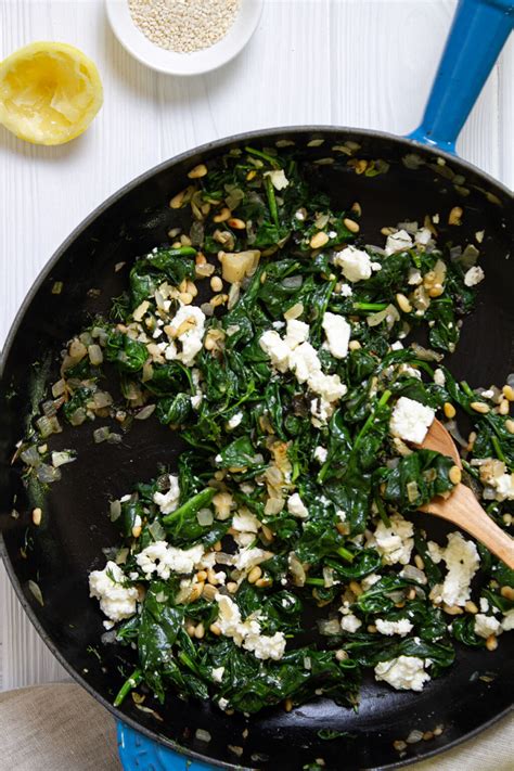 spinach-and-feta-parcels-crispy-and-delicious-knife image