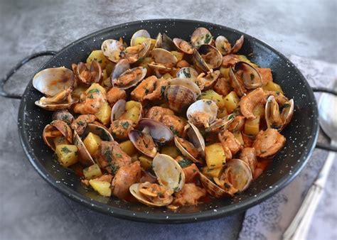 portuguese-pork-with-clams-recipe-food-from-portugal image