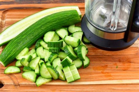 cucumber-cocktail-will-cook-for-smiles image