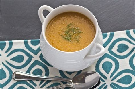 roasted-carrot-fennel-soup-stetted image