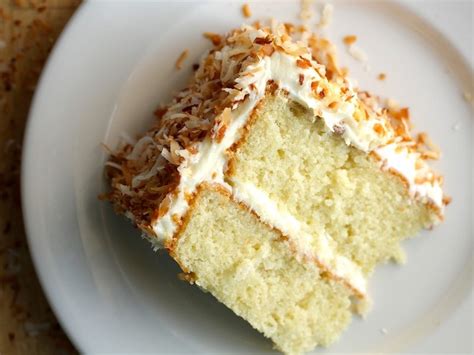 coconut-cream-cheese-cake-honest-cooking image