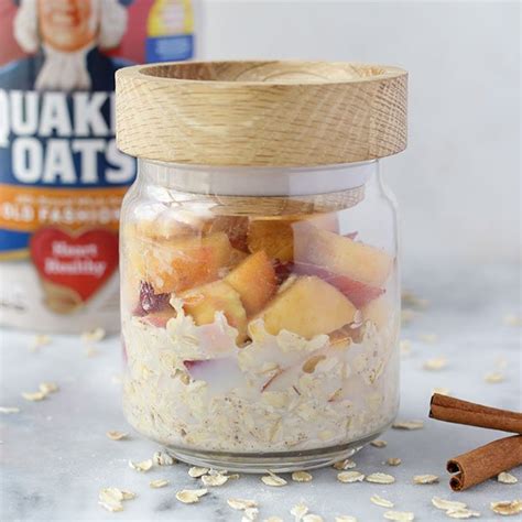 peach-overnight-oats-recipe-quaker-oats image