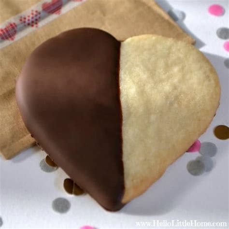 chocolate-dipped-shortbread-hearts-the-pinning image