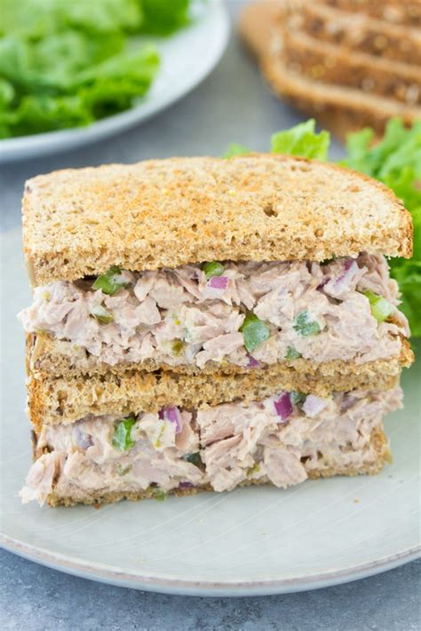 easy-tuna-salad image