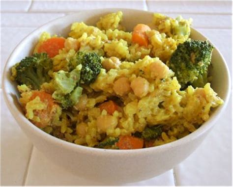 vegan-curry-rice-quick-and-simple-rice-cooker-meal image