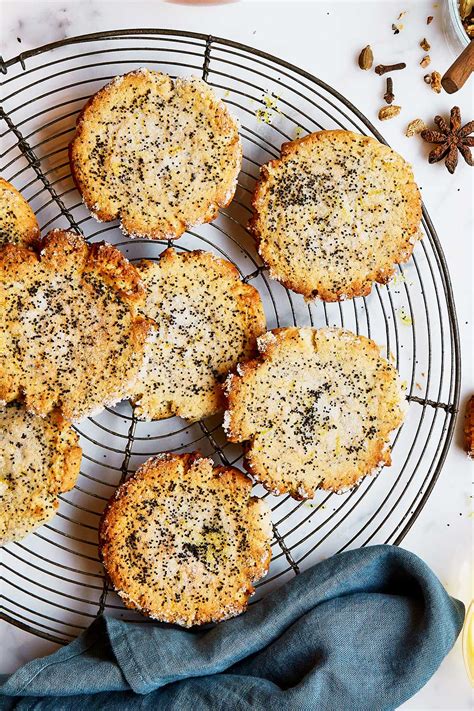 lemon-poppy-seed-biscuits-recipe-better-homes-and image