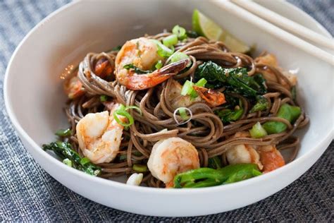 lemongrass-shrimp-with-soba-noodles-chinese image