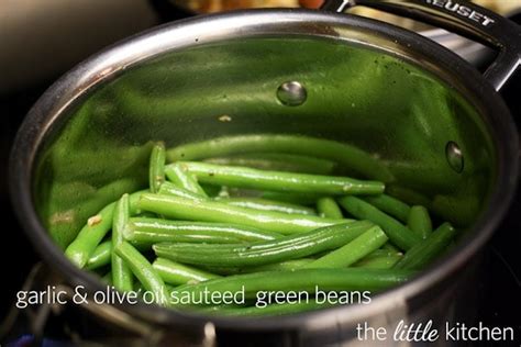 garlic-and-olive-oil-sauteed-green-beans-recipe-the image