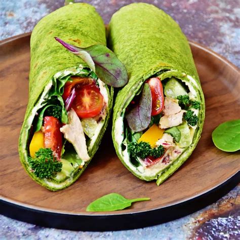 how-to-make-quick-and-tasty-chicken-spinach-wraps image