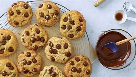ghirardelli-chocolate-chip-cookie-recipe-disney image