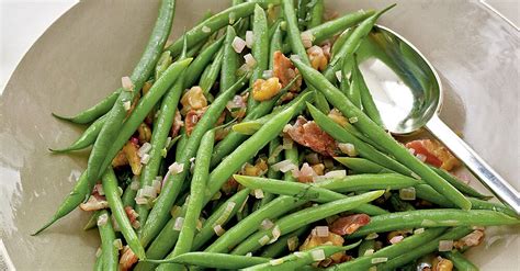 haricots-verts-with-warm-bacon-vinaigrette image