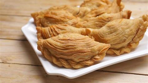 curry-puff-recipe-how-to-make-delicious-homemade image