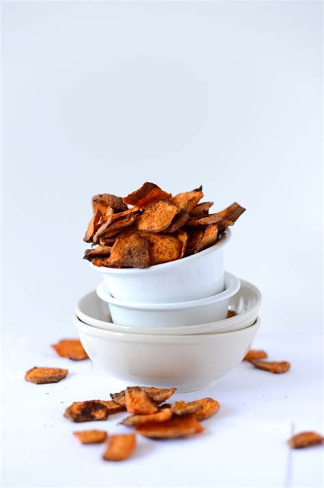 chipotle-sweet-potato-chips-minimalist-baker image