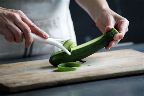 courgette-carpaccio-cooking-is-fucking-easy image