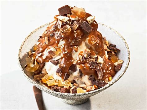 over-the-top-ice-cream-sundaes-with-homemade-caramel-food image