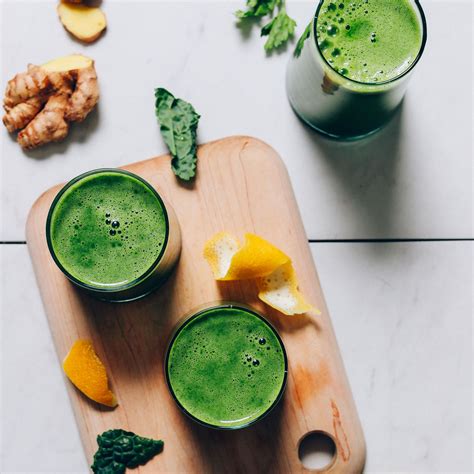 easy-green-juice-recipe-juicing-tips-minimalist-baker image