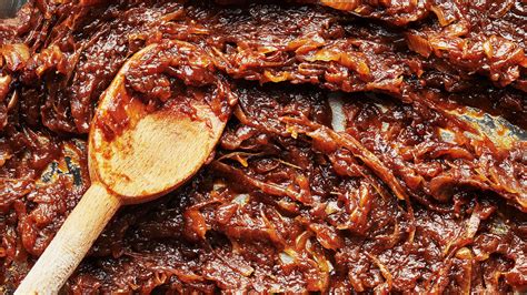 make-caramelized-onions-in-the-oven-save-yourself image