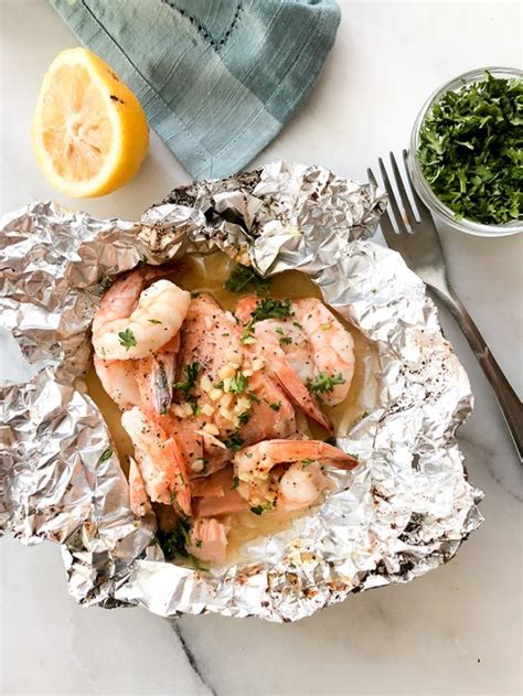garlic-butter-shrimp-and-salmon-foil-packets image