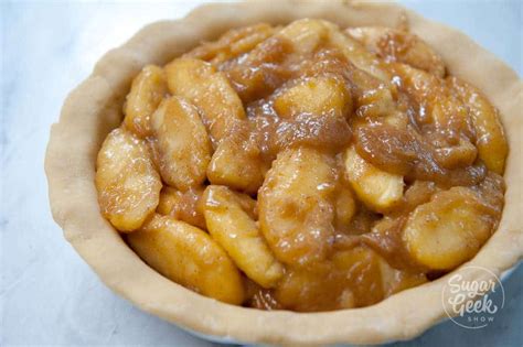 perfect-apple-pie-recipe-with-all-butter-crust-sugar image