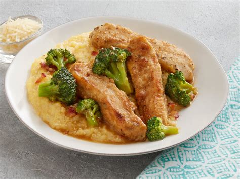 tuscan-chicken-and-polenta-with-broccoli-perdue image