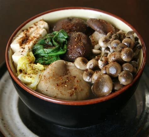 mushroom-hot-pot-recipe-kinoko-nabe-savory image