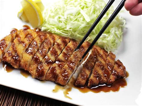 tonkatsu-or-chicken-katsu-japanese-breaded-pork-or image