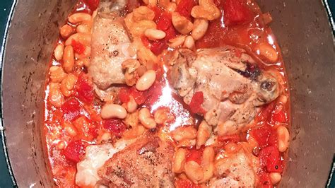 chicken-with-white-beans-and-tomatoes image