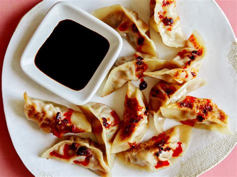 how-to-make-chinese-dumplings-food-network image