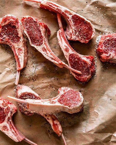 easy-pan-seared-lamb-chops-recipe-with-garlic-and image
