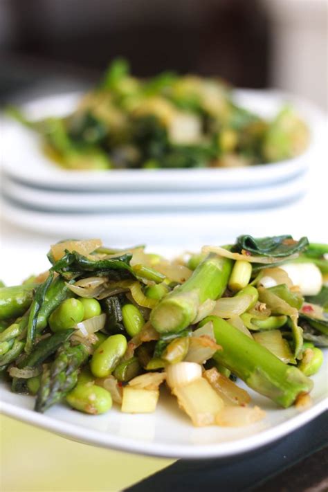 superfood-stir-fry-an-all-greens-recipe-clean-cuisine image