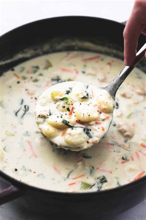 olive-garden-chicken-gnocchi-soup-creme-de-la-crumb image