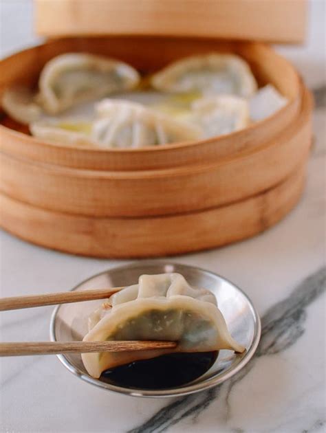 how-to-cook-dumplings-3-ways-the-woks-of-life image