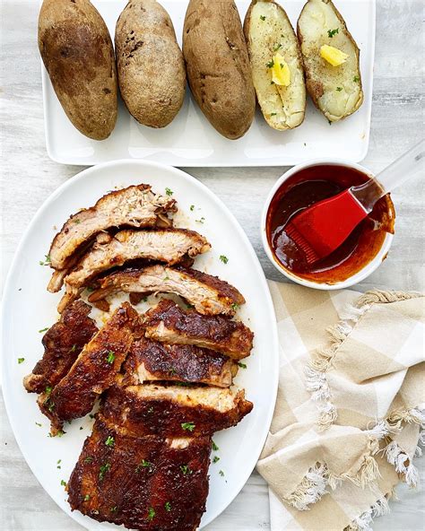slow-cooker-ribs-potatoes-video-fit-slow-cooker image