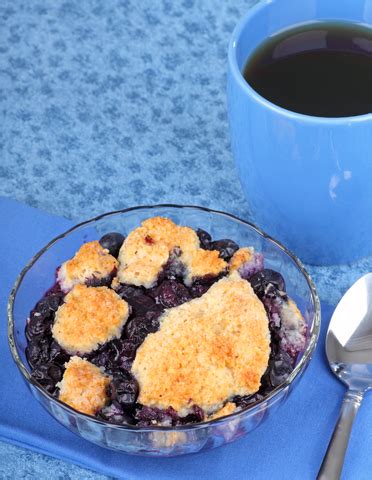 blackberry-cobbler-recipe-paula-deen-keeprecipes image