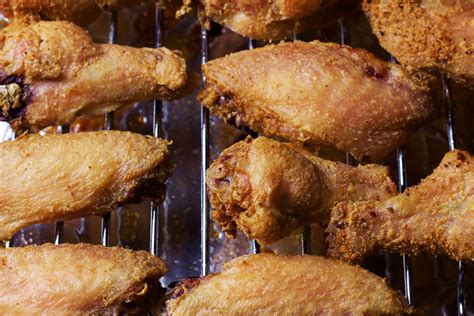 crispy-parmesan-chicken-wings-cooking-maniac image