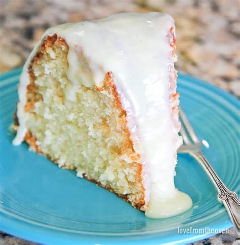 white-chocolate-cake-love-from-the-oven image