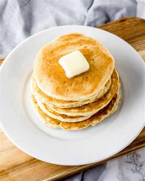 fluffy-keto-pancakes-made-with-coconut-flour-green image