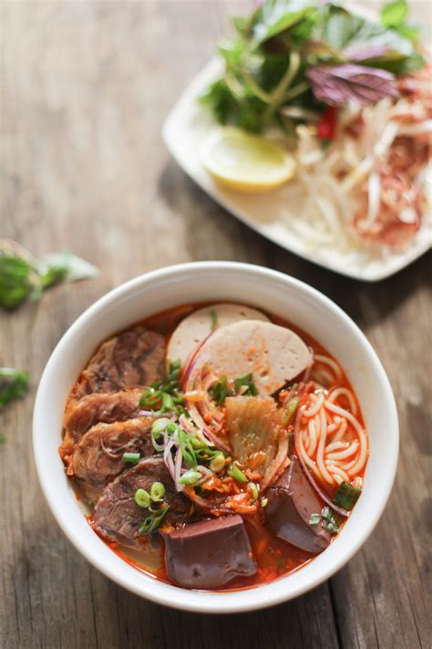 bn-b-huế-recipe-spicy-vietnamese-beef-pork image