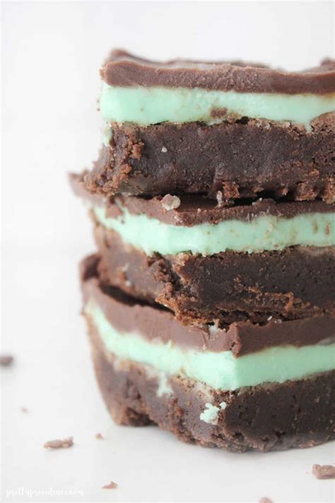 the-best-ever-chocolate-mint-brownies-pretty image