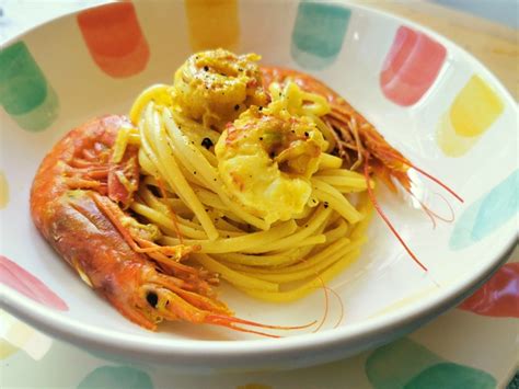 italian-prawn-saffron-linguine-recipe-the-pasta-project image