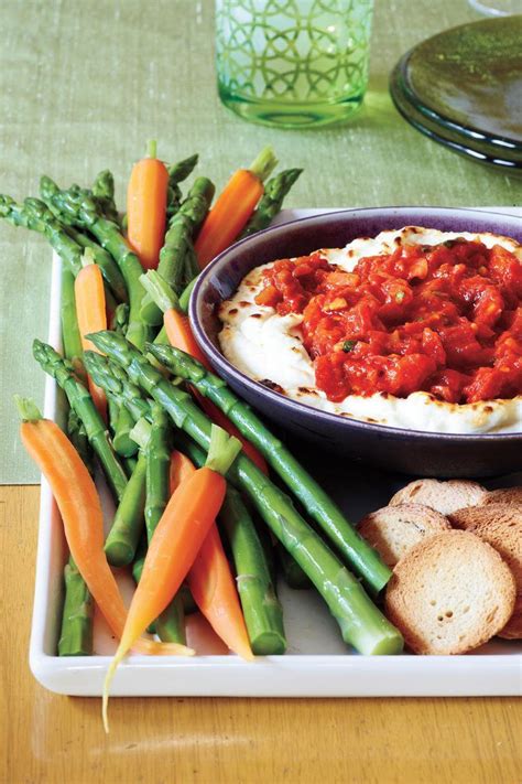 cheer-worthy-baked-dips-for-this-weekends-tailgate image