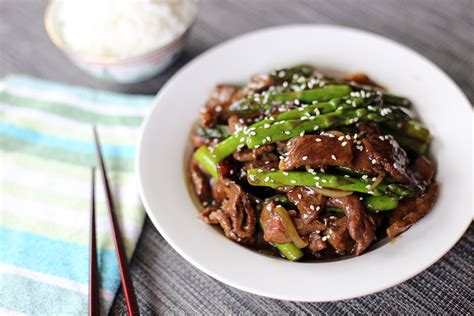 beef-and-asparagus-stir-fry-ang-sarap image