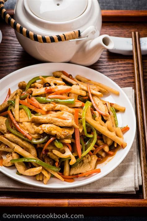 yu-xiang-rou-si-sichuan-shredded-chicken-stir-fry image
