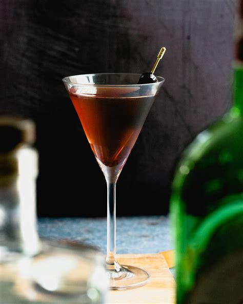 manhattan-cocktail-ingredients-variations-a-couple-cooks image