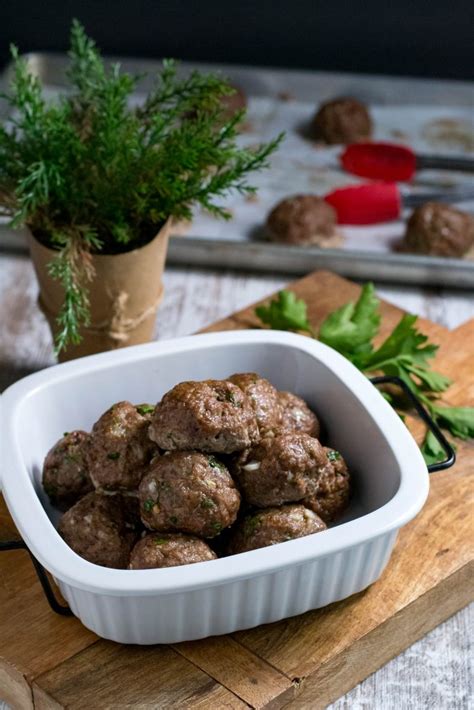 low-carb-keto-meatballs-what-the-forks-for-dinner image
