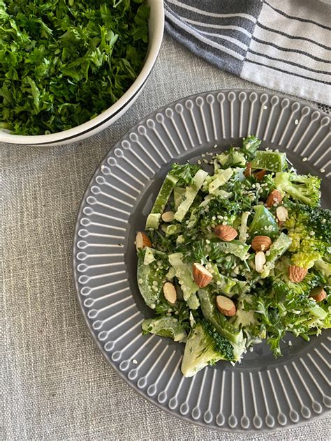 creamy-broccoli-cashew-salad-beautiful-on-raw image
