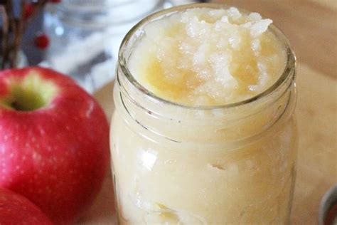 canning-applesauce-easy-water-bath-recipe-a image