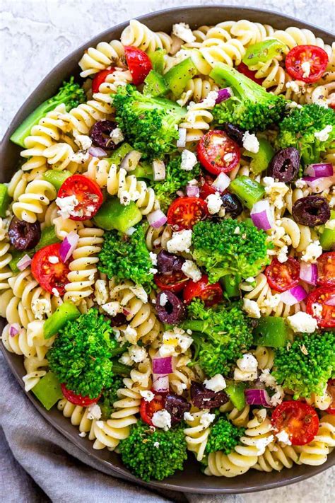 greek-pasta-salad-with-broccoli-the-recipe-critic image